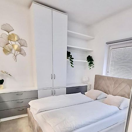 Ljubljana Central Lux Apartment With Free Parking Extérieur photo